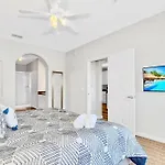 3Br Condo With Pool Hot Tub Games - Near Disney